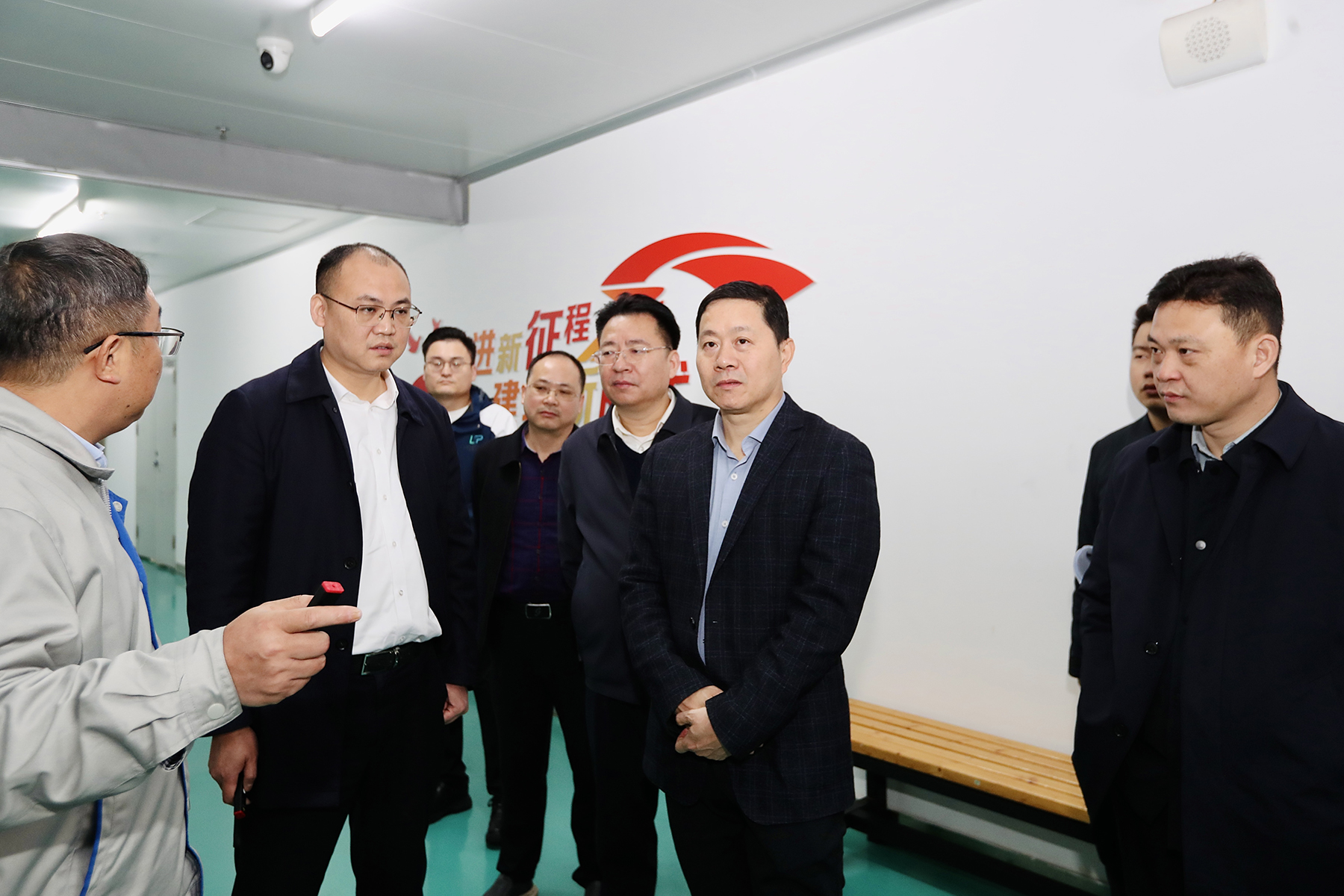 劉中杰：堅(jiān)定不移推動(dòng)高質(zhì)量發(fā)展，用心用情兜牢民生保障